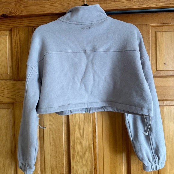 Gold Hinge Cinched Zip-Up Jacket - Picture 6 of 8